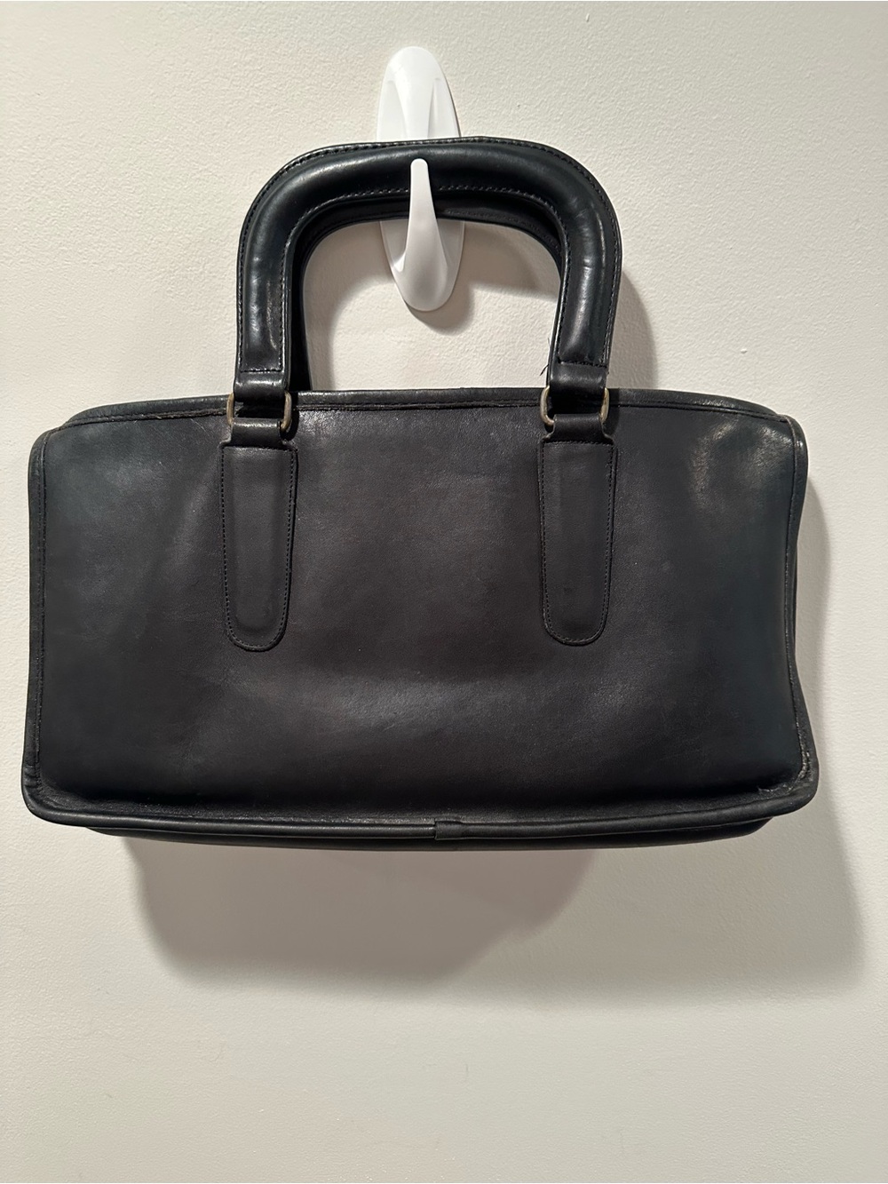 Coach Vintage Black Leather Slim Satchel - Picture 3 of 13